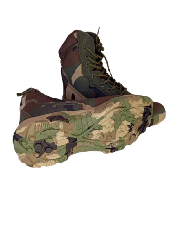 alt = "Camouflage hiking boots"